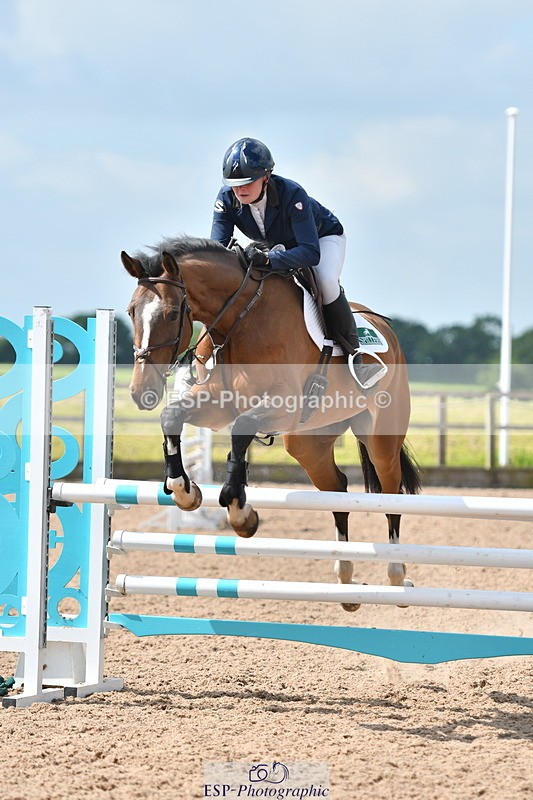 240609A-103330-03911 - Cls 16 Snr Discovery and 1m Open