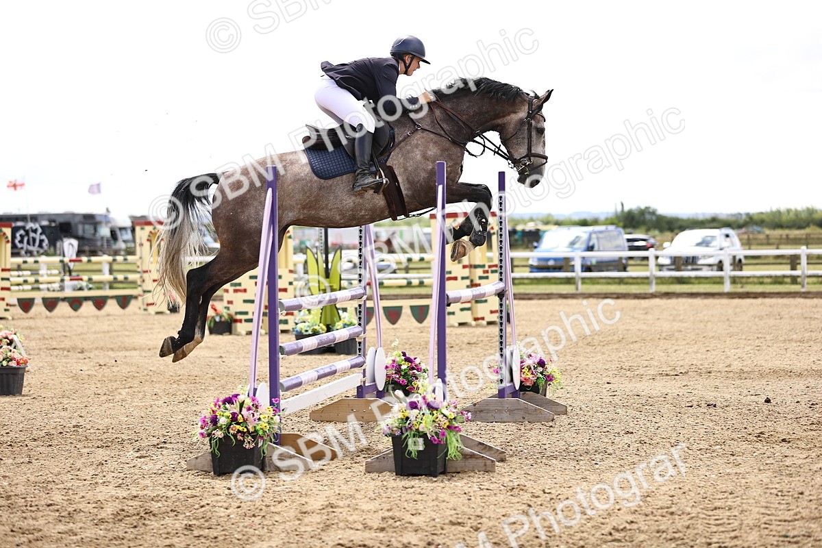 SBM_003570 - Class 22 - Senior Foxhunter 1.20m