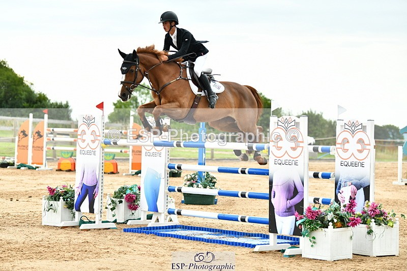 230720A-155216-04074 - Cls 9, 2 Star Big 1.40m Start to break