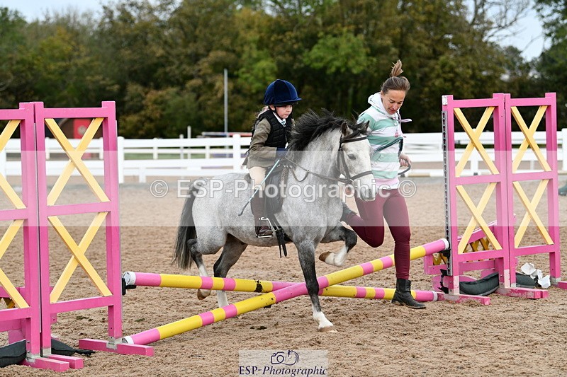 241013B-090655-00103 - Cls 1 Clear Round