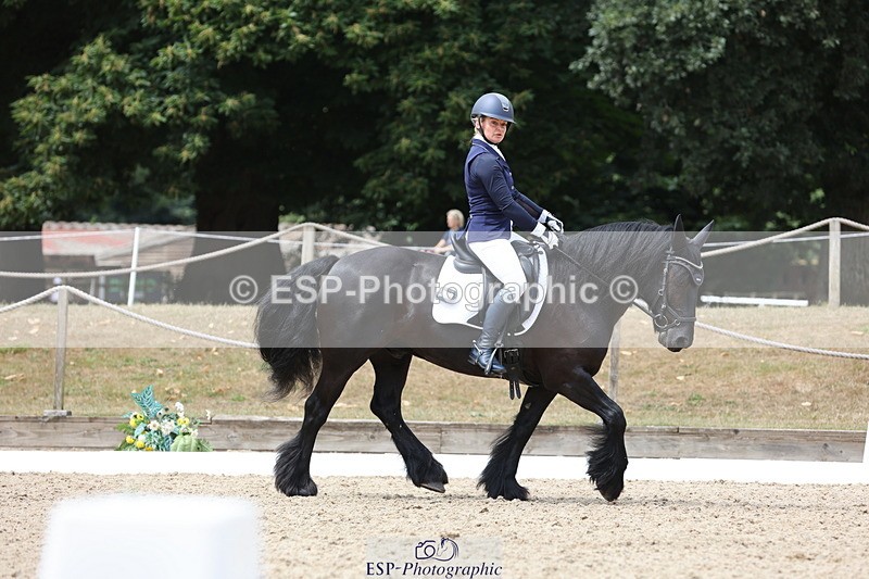 250718A-121910-01092 - 064-Marina.Greenaway-Hynholme.Gladiator