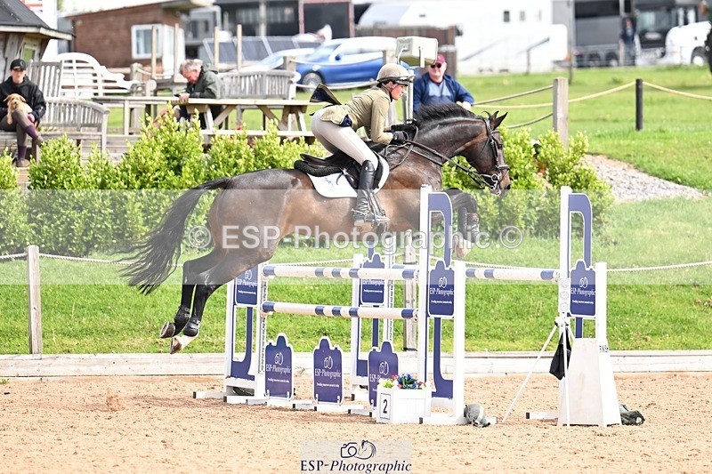 260507-103906-01573 - Cls 1 Snr Foxhunter