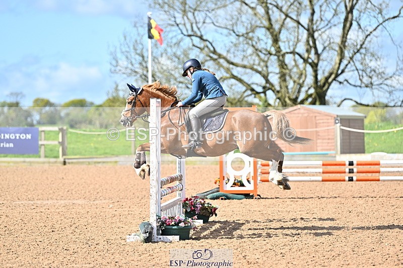 240504A-094622-00965 - Cls 1 Pony Intro 70cm
