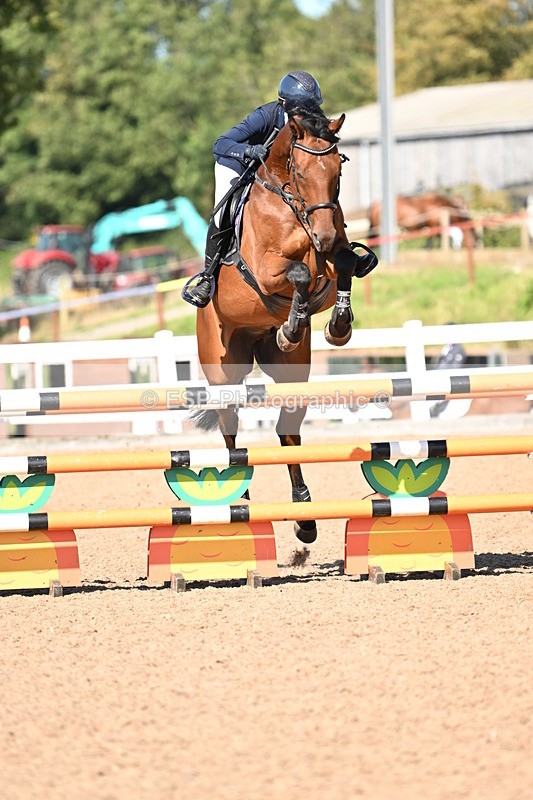 240914A-151008-07973 - Cls 25-S 1.10m Amateur Qualifier