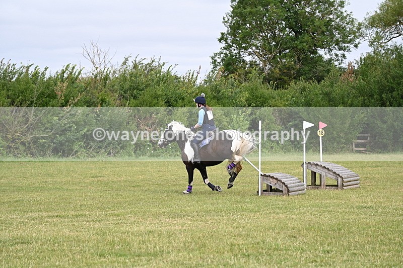 WJ6_6022 - 60cm XC Time 09:48 to 09:57