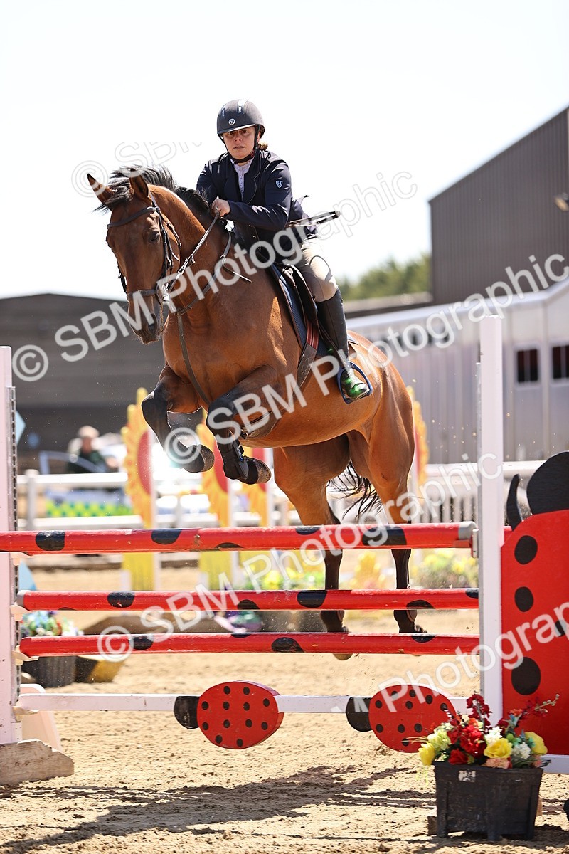 SBM_010048 - Class 9 - Senior Foxhunter - 1.20m Open