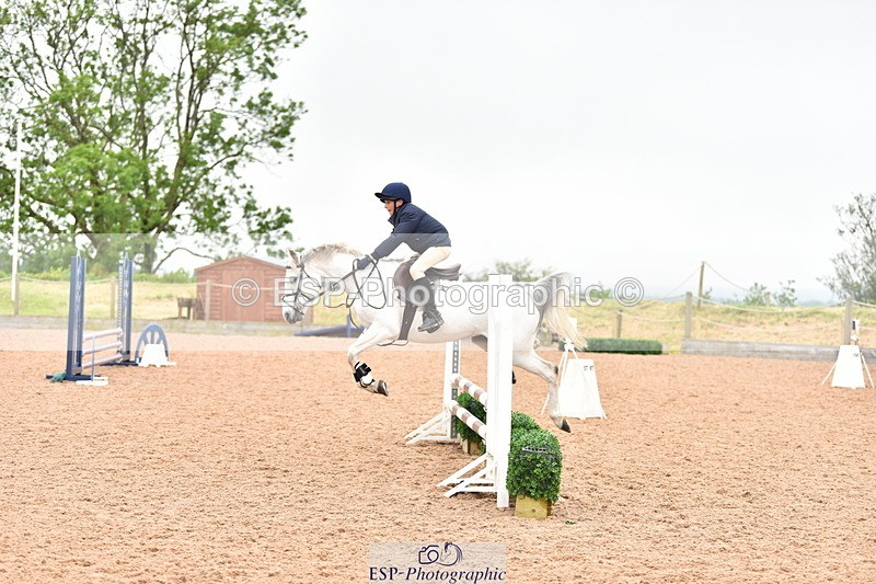 240528A-161038-00361 - 70cm