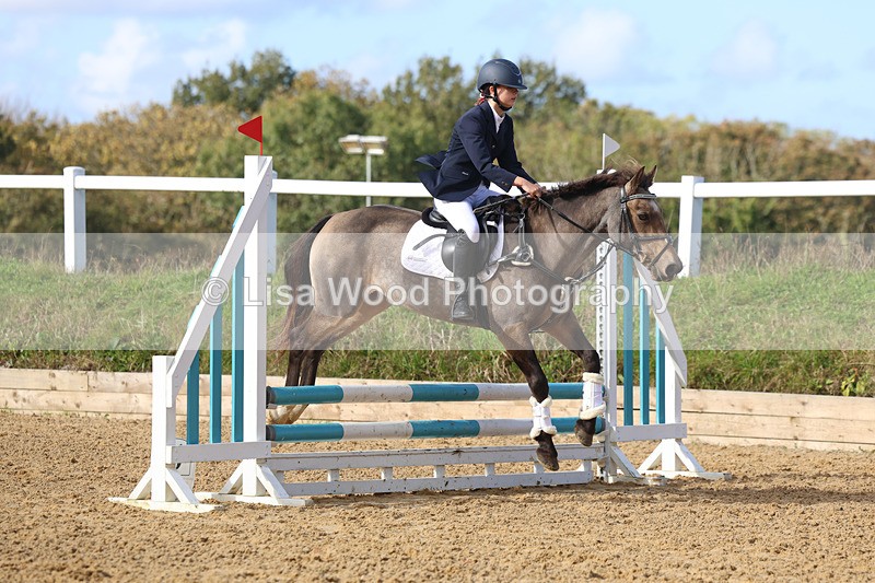 3E7A3090 - Class 4: 60cm Junior