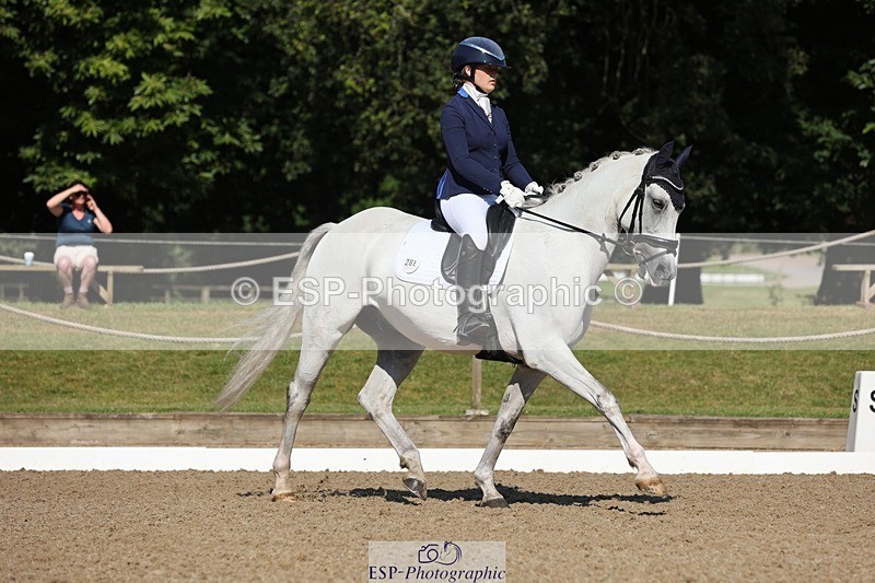 240719-093342-00184 - 288-Brooke_Howells-STARBORN_TWO_STEP