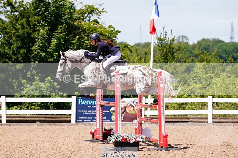 240629A-115538-05106 - Cls 18 Newcomers and 1m Open