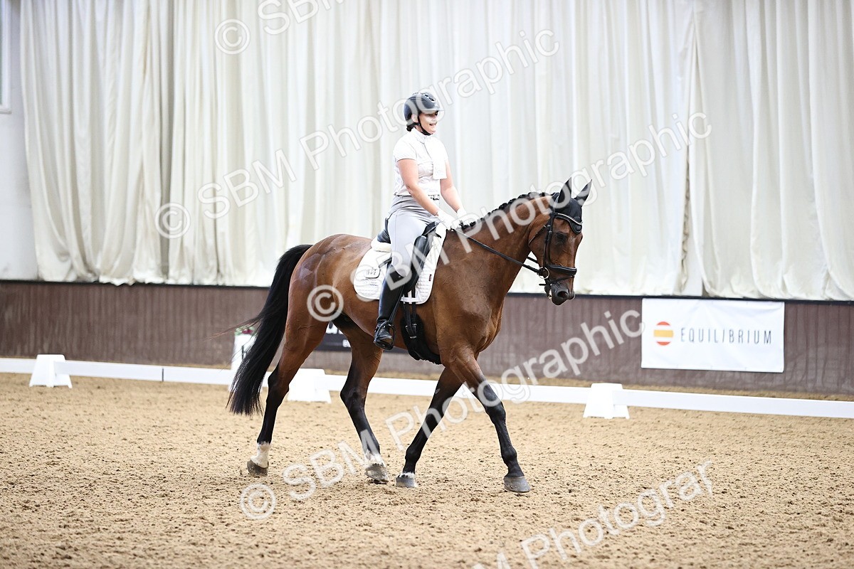 SBM_001376 - Novice 4 - 11.15-13.22