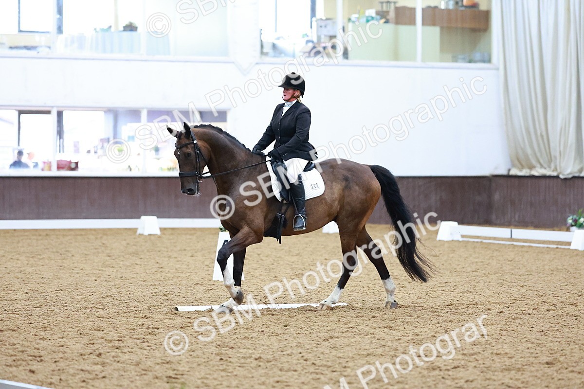 SBM_004409 - Class 12 - E2 Championship - 14.50-15.53