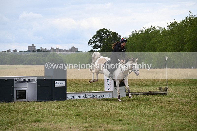 WJ6_4935 - Time at Jump 13:04 to 13:34