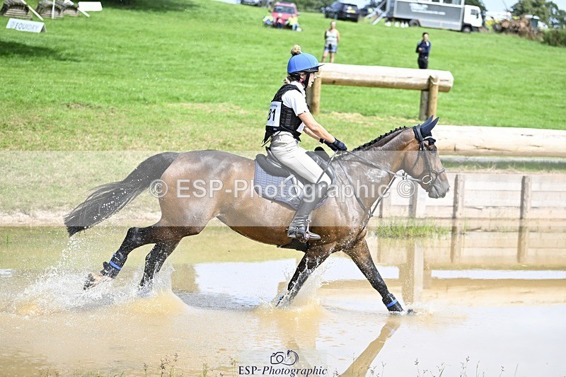 240803-150730-08410 - 181-Charlotte_Bradbury-KENSINGTON_EMPIRE