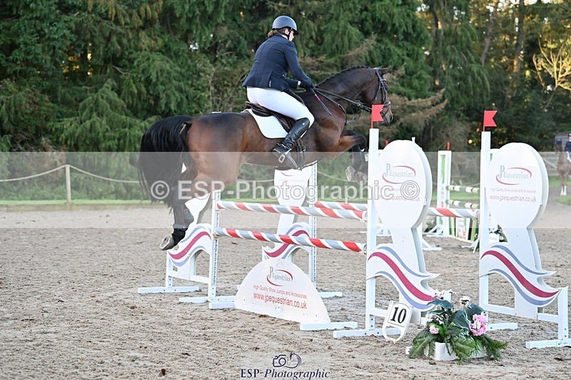 231022-090051-22777 - 213-MGH.HILDARE.HARLEQUIN-Danielle.Mccormack-SJ