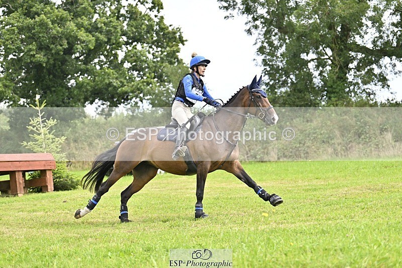 240831A-122022-01861 - 051-Charlotte.Bradbury-KENSINGTON.EMPIRE