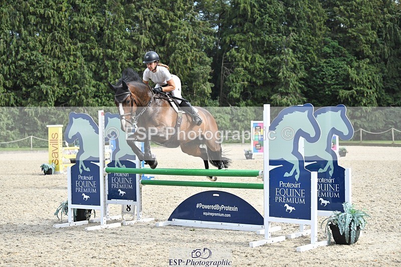 230908-151238-02401 - Cls 8 Snr 1.05m Open