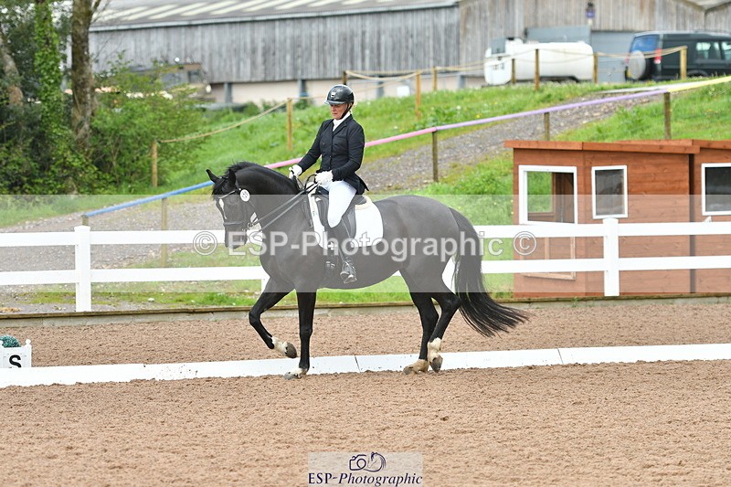 230511A-142731-00932 - BD Cls 14 Adv Medium 98