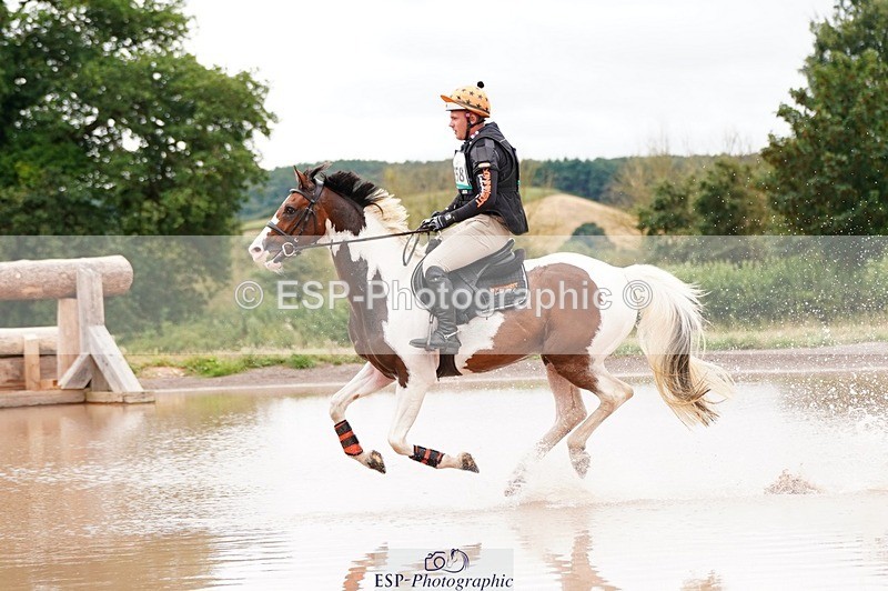 250803A-123938-13073 - M-558-Theo.Funnell-CARLOMAN.C