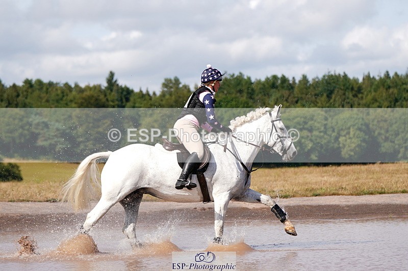 250803A-163352-17219 - Q-760-Sharon.Routley-KNOCKDOMNEY.SILVER.GAP