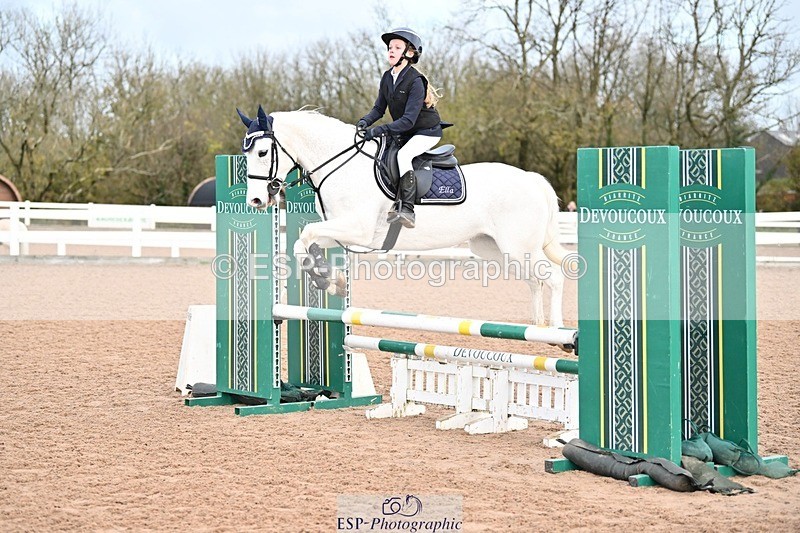 241117X-090403-03116 - Cls 05s A&B Pony Brit Nov & 80 Open