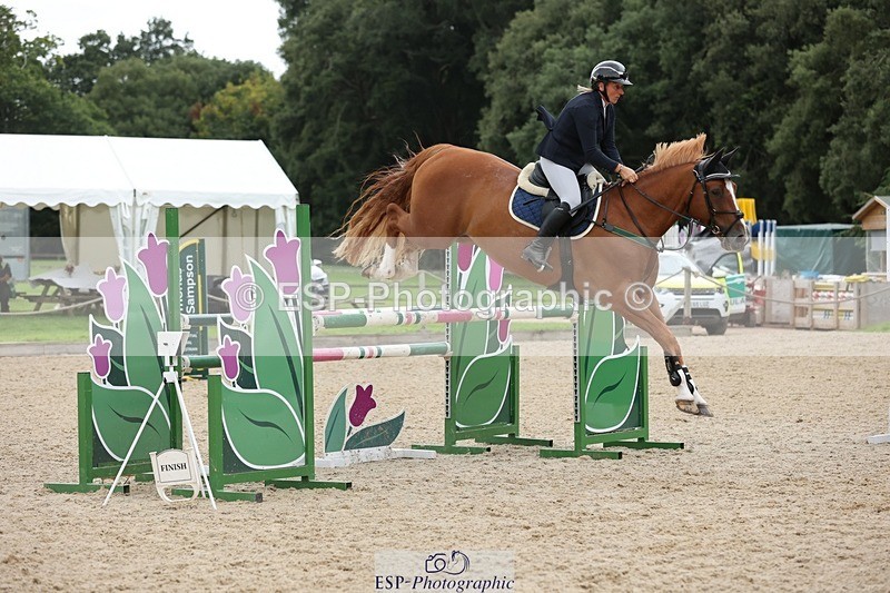 240817-152921-02248 - 06A Snr Fox 1.20m open