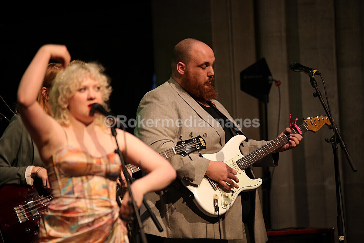 FOLK N BLUES-523 - FOLK and BLUES SEPT 2022