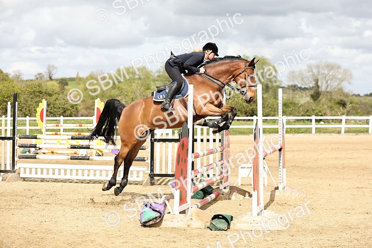 SBM_001352 - Class 4 - Senior Newcomers - 1.10m