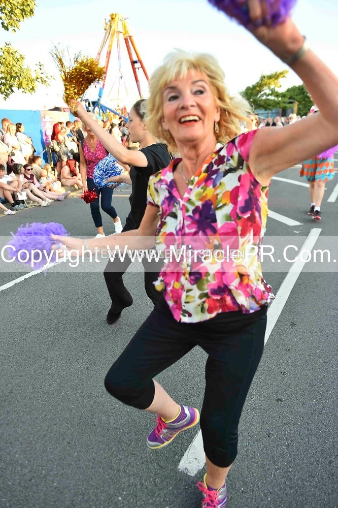 SH4_3666 - Carnival Procession.