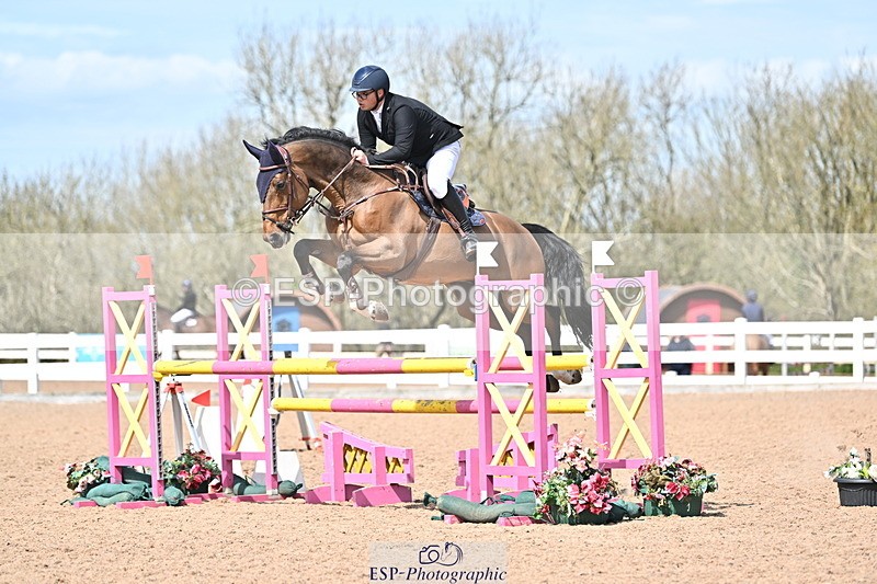 240418A-135413-03637 - Cls 13, 1 Star Bronze Tour 1.10m