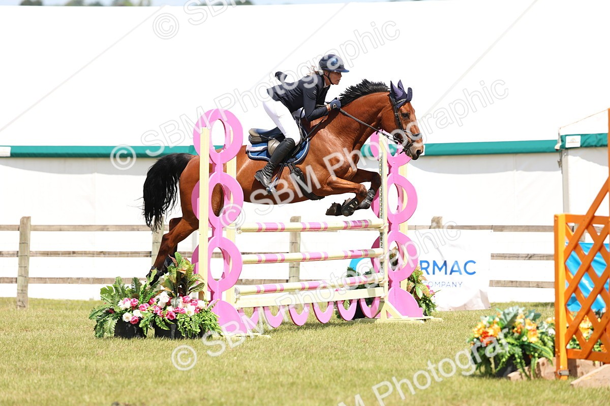 SBM_15630 - Class 207 - Senior 1.15m Open