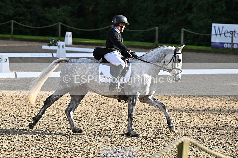 241023-150506-00469 - 107-Simon.Grieve-BEST.ESCAPADE