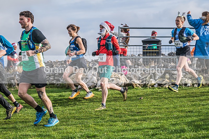 Litton-140 - Litton Christmas Cracker Fell Race (Limestone Series) Sunday 14th December 2025