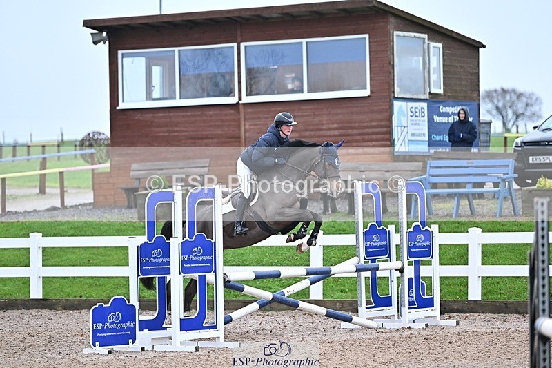 241127-095641-00114 - Cls 01A&B Brit Nov & 90cm Open