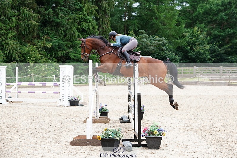 250613A-163924-04116 - Cls 14 1.05m Amateur Quali and Open