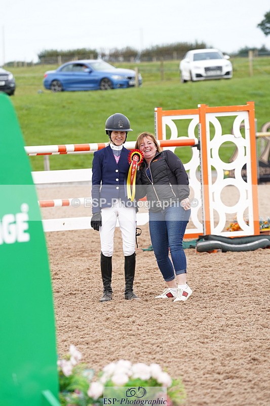 240915A-152148-10875 - Cls 28 Chard Sept GP Jump Off