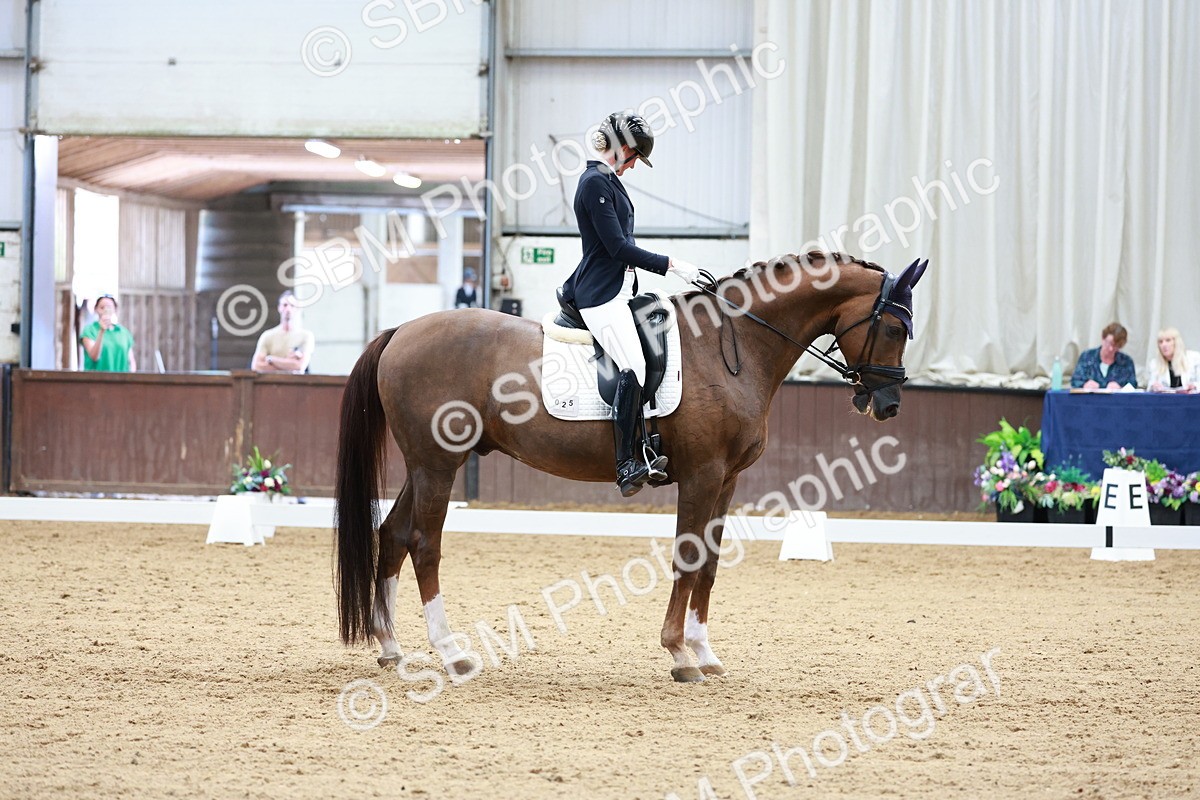 SBM_017725 - Class 15 - FEI Junior