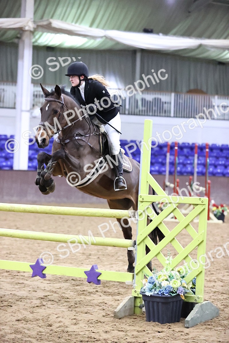 SBM_2137 - Class 8 - Nupafeed Supplements Senior Discovery/ 1m Open