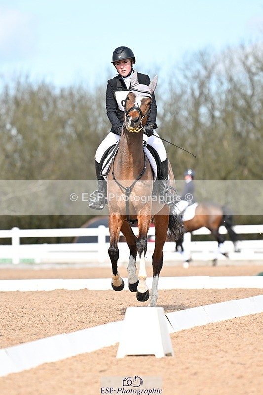 240324A-123219-02292 - Novice 28, 12.15 to 13.00