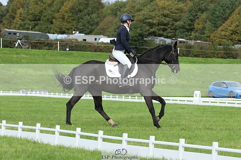 251023A-105815-03267 - D-311-Clare.Davenport