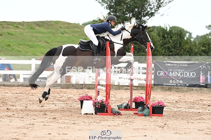 250727-094833-08917 - Cls 31 British Novice and 90cm