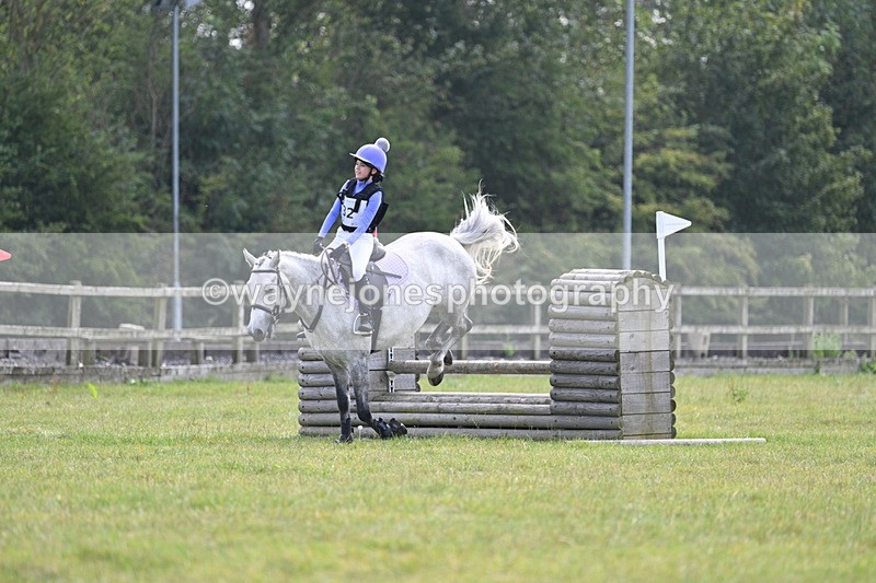 WJ7_7327 - 60cm XC Time 13:22 to 13:53