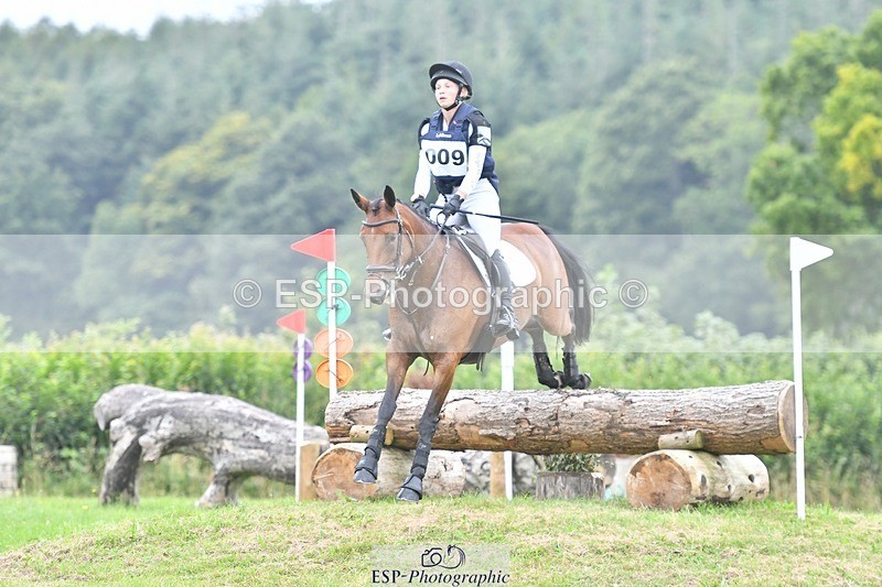 240803-110620-01507 - 009-Sophie_Walker-HEARSAY_CHITCHAT