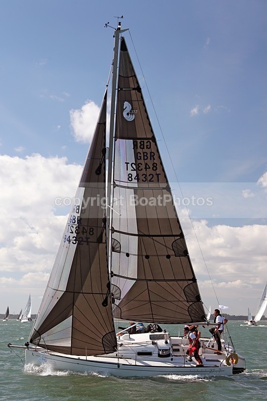 170701 YOGI GBR8432T AE1I6440 - ROUND THE ISLAND 2017