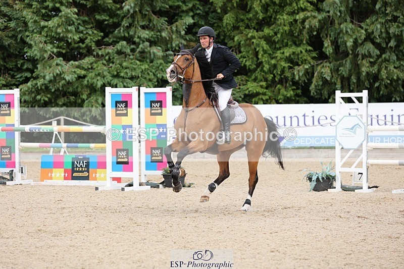 240711-160101-29237 - Cls 124 Foxhunter