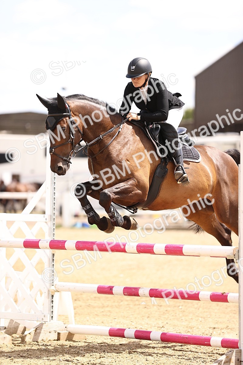 SBM_000959 - Class 5 - 1.05m Amateur Championship Qualifier