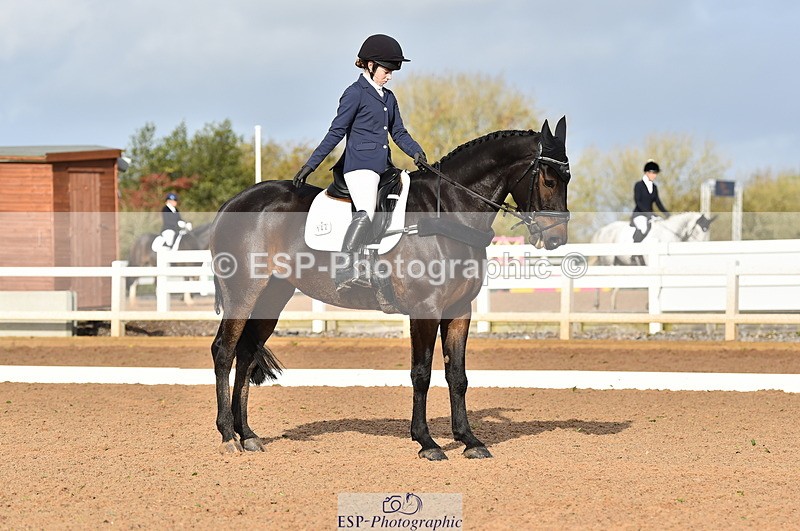 231104A-112012-01525 - Cls 5 Novice 37A