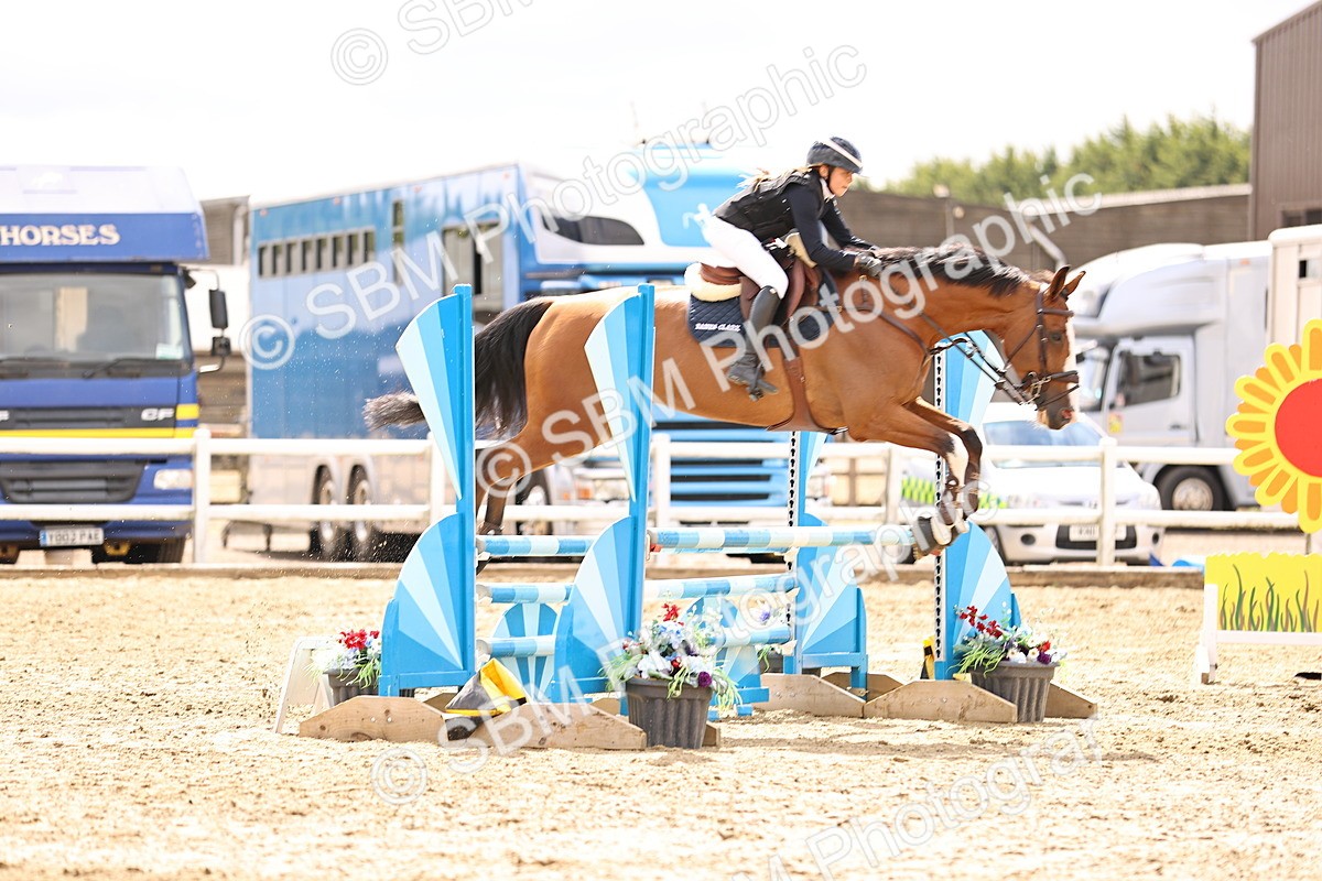 SBM_013085 - Class 13 - Senior British Novice - 90cm Open