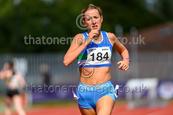 Age25SAT-926293 - Track Female Set One