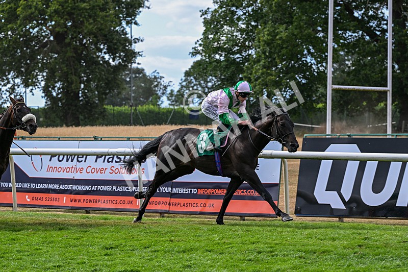 010826-Race 6-La Peregrina-3346 - Race 6 16.22pm Vision PVC Carlton Miniott Thirsk Handicap
